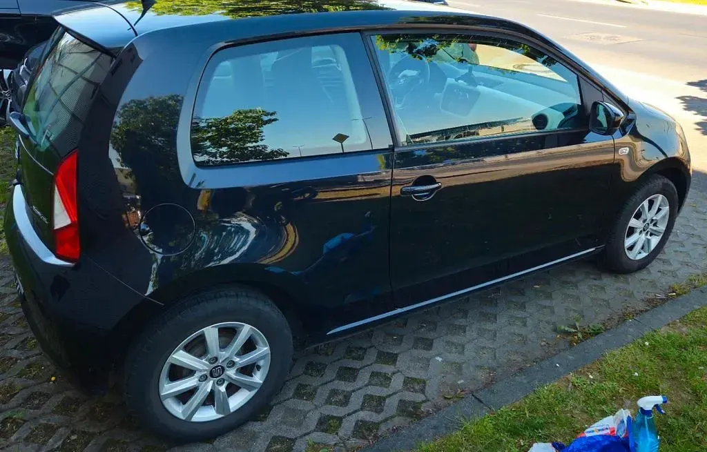 Gebraucht Seat Mii Chic 68 PS (50 kW) 2018 Schwarz Kleinwagen