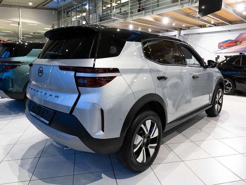 Neu Opel Frontera 145 PS (106 kW) 2026 Grün SUV