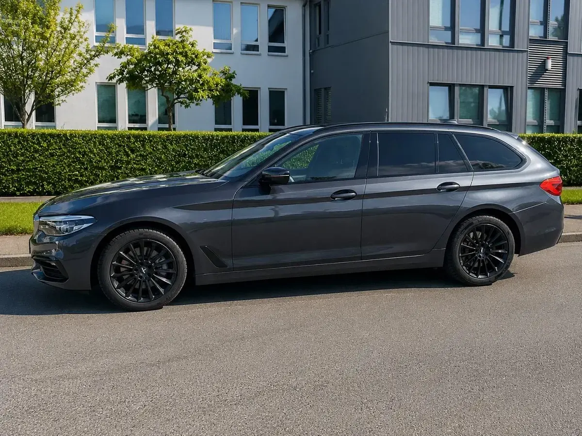 Gebraucht BMW 520 190 PS (139 kW) 2019 Schwarz Kombi