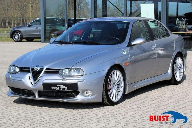 Grau Gebraucht 2004 Alfa Romeo 156 GTA Limousine | 29.950 € - Bild 1/4