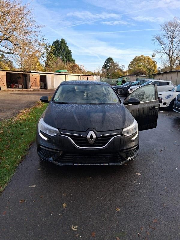 Schwarz Gebraucht 2017 Renault Mégane GrandTour Kombi | 12.499 € - Bild 1/4