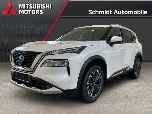 Neu Nissan X-Trail Tekna 163 PS (119 kW) 2026 Champagne silver / dach schwar SUV