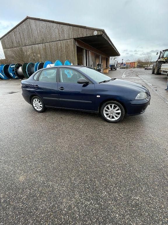 Gebraucht Seat Cordoba Reference 86 PS (63 kW) 2009 Blau Limousine