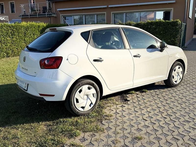 Gebraucht Seat Ibiza Reference 105 PS (77 kW) 2014 Candy weiss Limousine