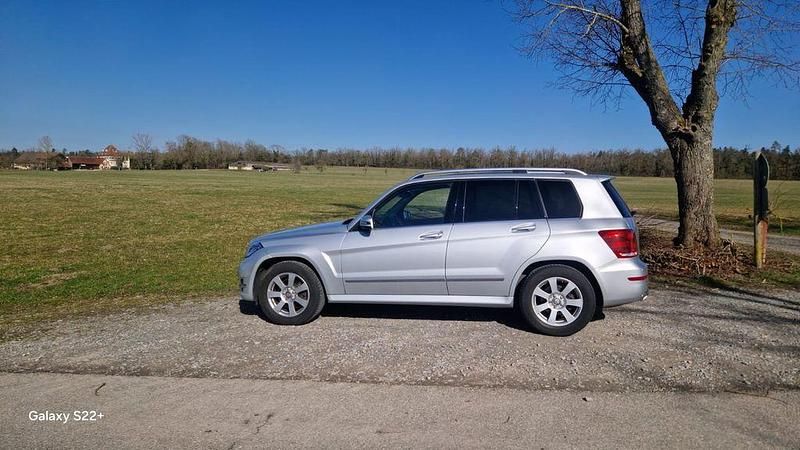 Gebraucht Mercedes GLK220 170 PS (125 kW) 2015 Silber SUV
