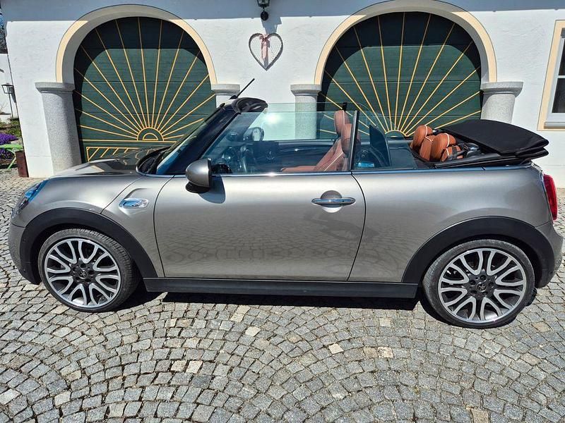 Gebraucht Mini Cooper S 192 PS (141 kW) 2019 Silber Kleinwagen