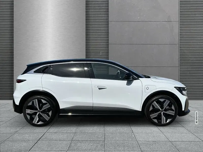 Gebraucht Renault Mégane Iconic 160 kW (218 PS) 2025 Weiß Kleinwagen