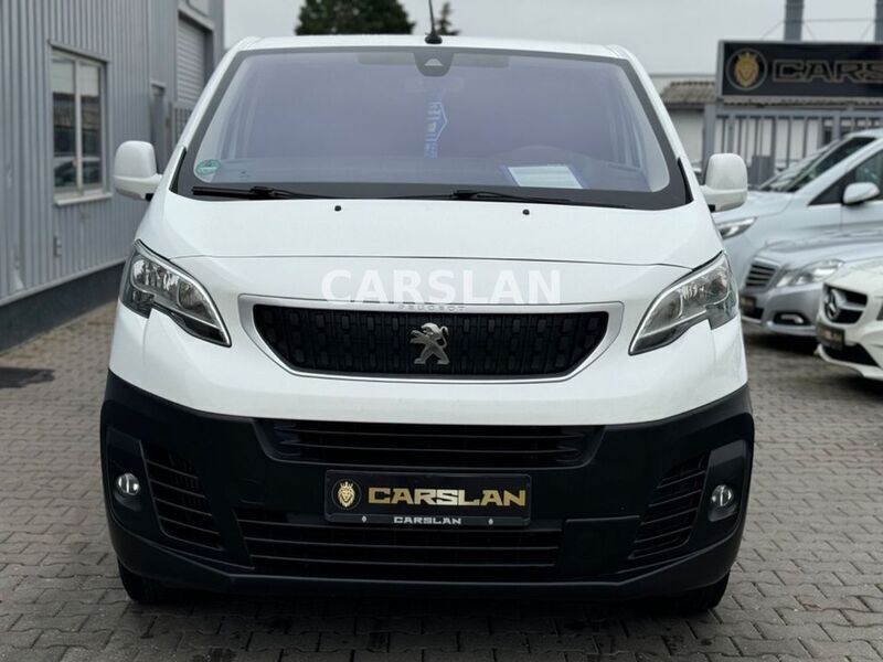 Gebraucht Peugeot Expert Premium 122 PS (89 kW) 2016 Weiß Van