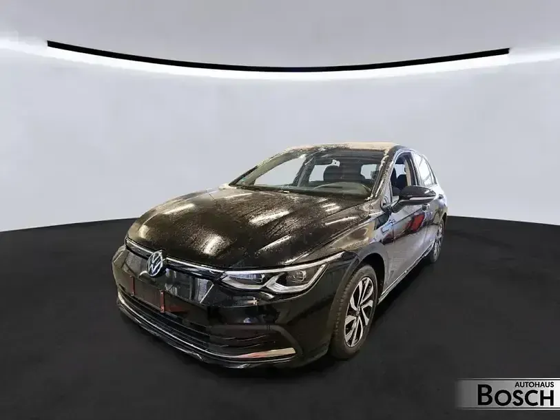 Gebraucht VW Golf VIII Active 150 PS (110 kW) 2023 Deep black perleffekt Limousine