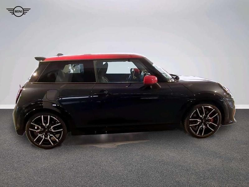 Gebraucht Mini John Cooper Works 231 PS (169 kW) 2024 Grau Kleinwagen