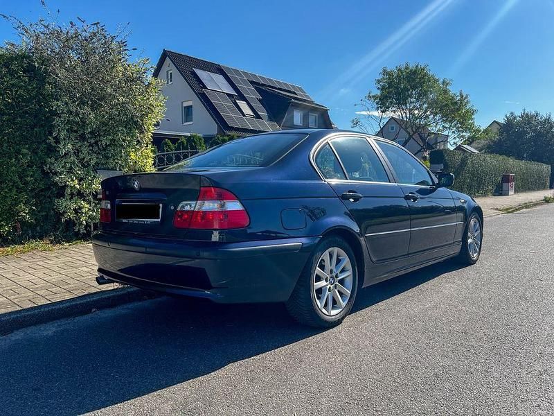 Gebraucht BMW 316 Performance 116 PS (85 kW) 2004 Blau Limousine