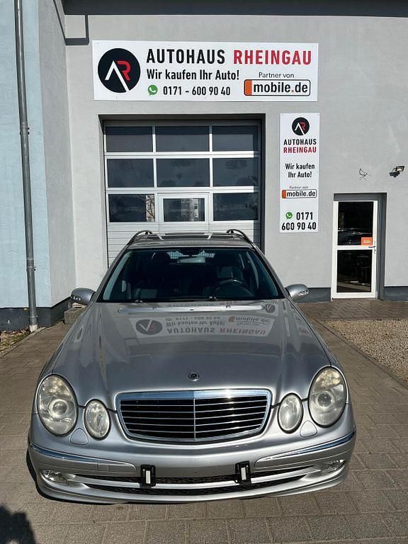 Gebraucht Mercedes E200 163 PS (119 kW) 2003 Silber Kombi