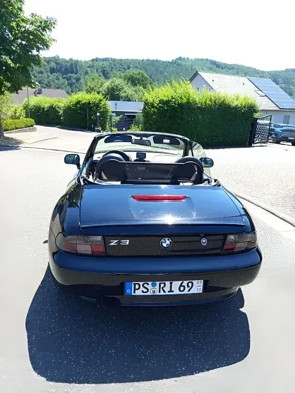Gebraucht BMW Z3 Sport Line 140 PS (102 kW) 1997 Schwarz Cabrio