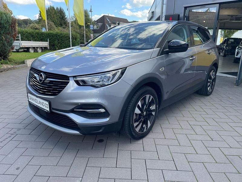 Grau Gebraucht 2022 Opel Grandland X Elegance SUV | 24.990 € (Etwas zu teuer) - Bild 1/4
