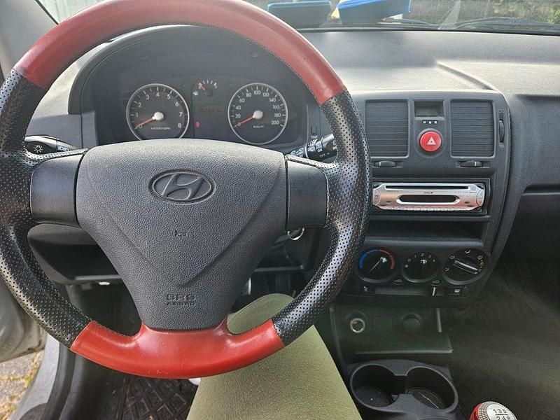 Grau Gebraucht 2006 Hyundai Getz Team Kleinwagen | 600 € (Superpreis) - Bild 1/4