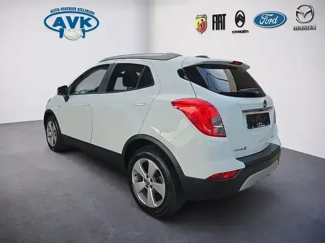 Używany Opel Mokka X 140 KM (102 kW) 2017 Biały SUV