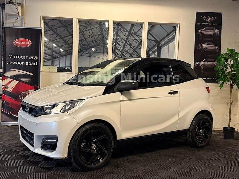 Weiß Gebraucht 2020 Aixam Microcar Premium Kleinwagen | 11.950 € (Fairer Preis) - Bild 1/4
