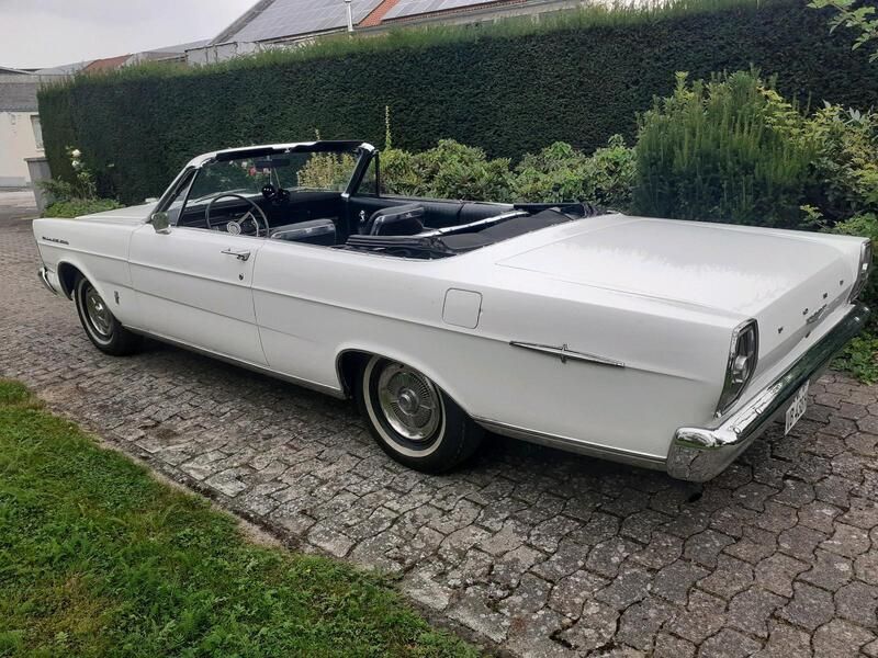 Weiß Gebraucht 1964 Ford Galaxie XL Cabrio | 31.900 € - Bild 1/4