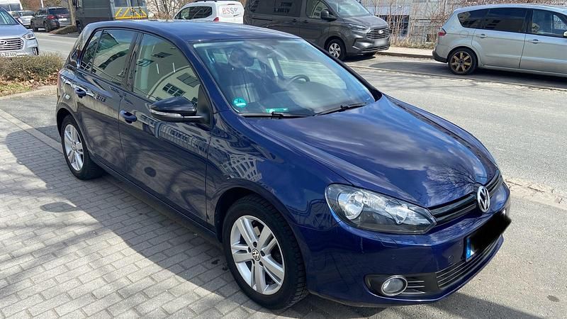 Gebraucht VW Golf VII 105 PS (77 kW) 2012 Blau Kombi