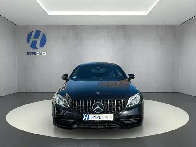 Gebraucht Mercedes C43 AMG AMG 390 PS (286 kW) 2018 Obsidianschwarz Coupé