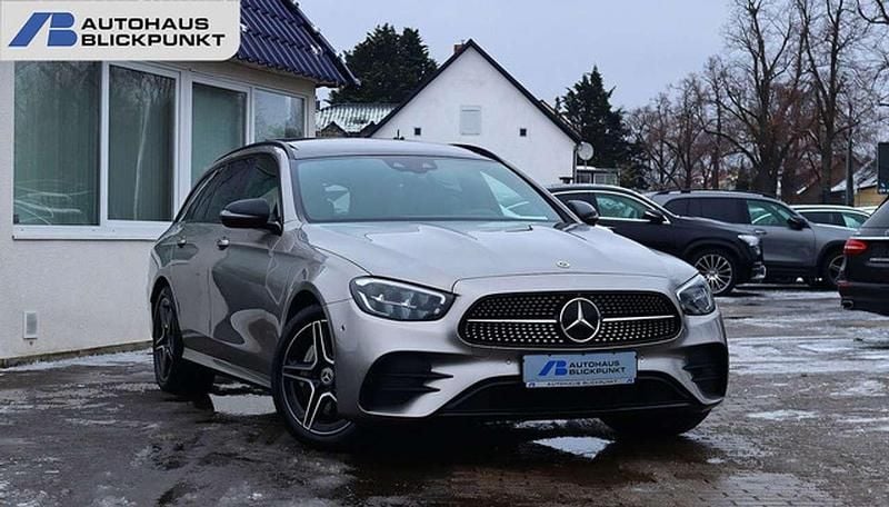 Gebraucht Mercedes E300 AMG 306 PS (225 kW) 2022 Mojavesilber (metallic) Kombi
