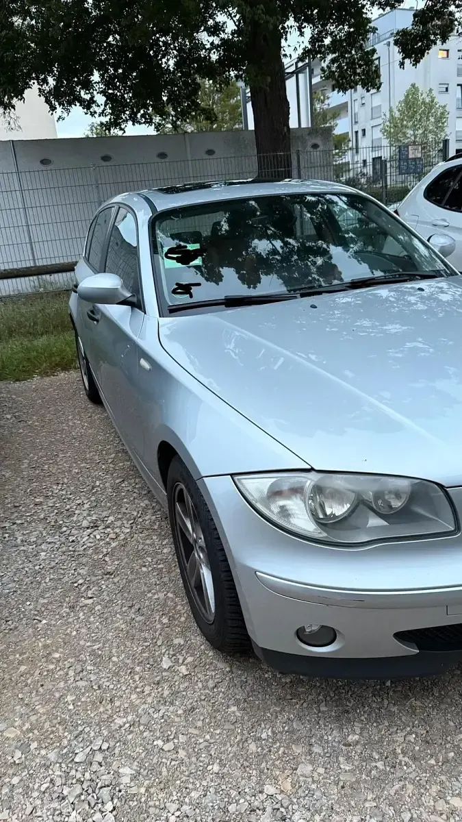 Gebraucht BMW 116 115 PS (84 kW) 2005 Grau Kleinwagen