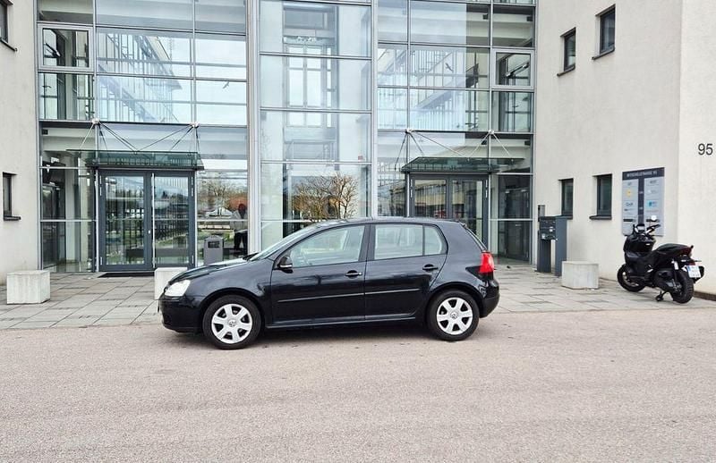 Gebraucht VW Golf V 80 PS (58 kW) 2007 Schwarz Limousine