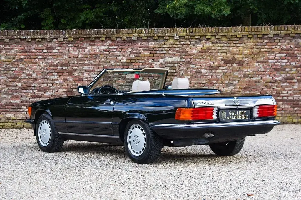Gebraucht Mercedes SL420 1986 Schwarz Cabrio