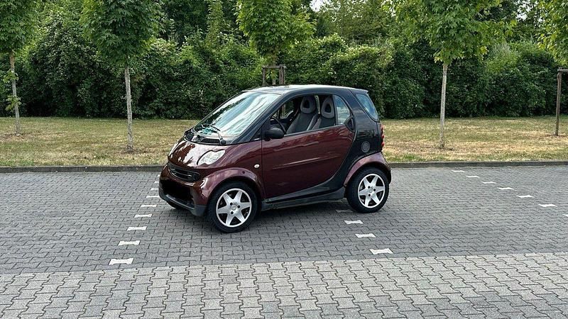 Rot Gebraucht 2005 Smart ForTwo Coupé Coupé | 2.444 € (Guter Preis) - Bild 1/4