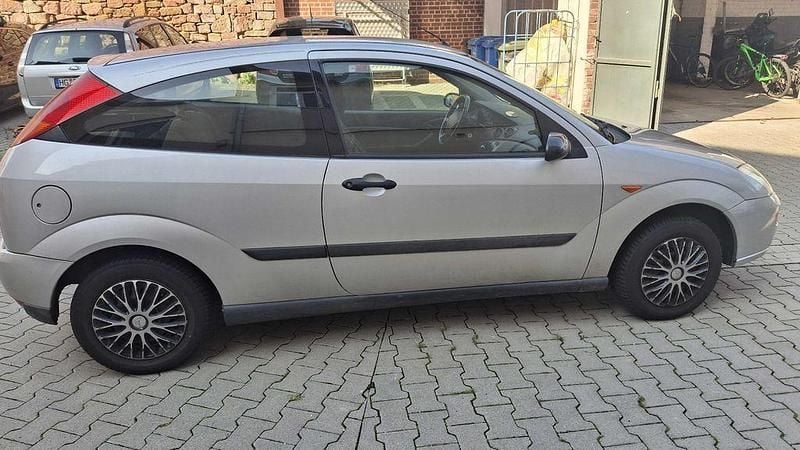 Gebraucht 1998 Ford Focus Limousine | 599 € (Guter Preis) - Bild 1/4