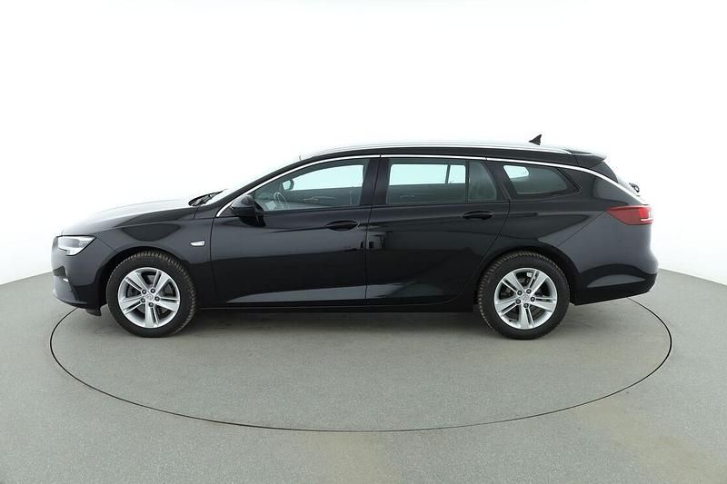 Gebraucht Opel Insignia Elegance 174 PS (127 kW) 2022 Schwarz Kombi