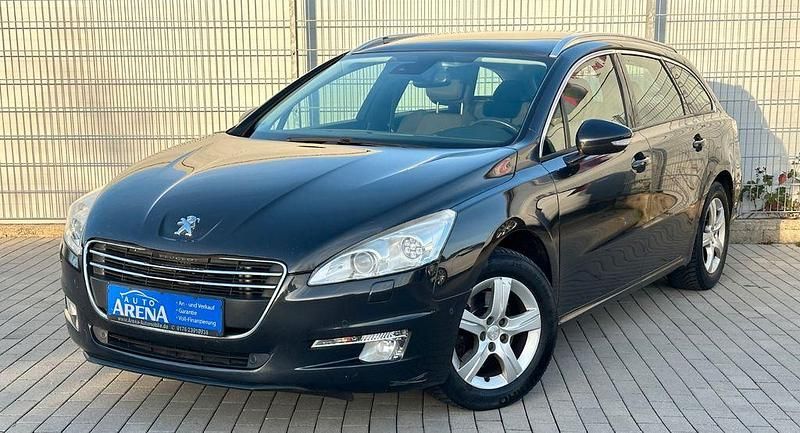 Grau Gebraucht 2012 Peugeot 508 Kombi | 5.950 € (Fairer Preis) - Bild 1/4