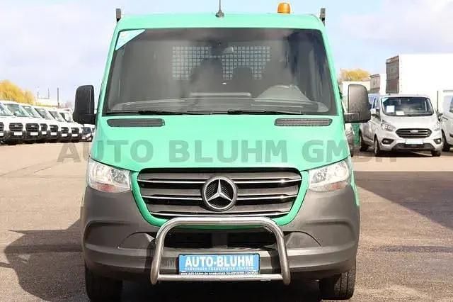 Second-hand Mercedes Sprinter 163 CP (119 kW) 2019 Verde Van