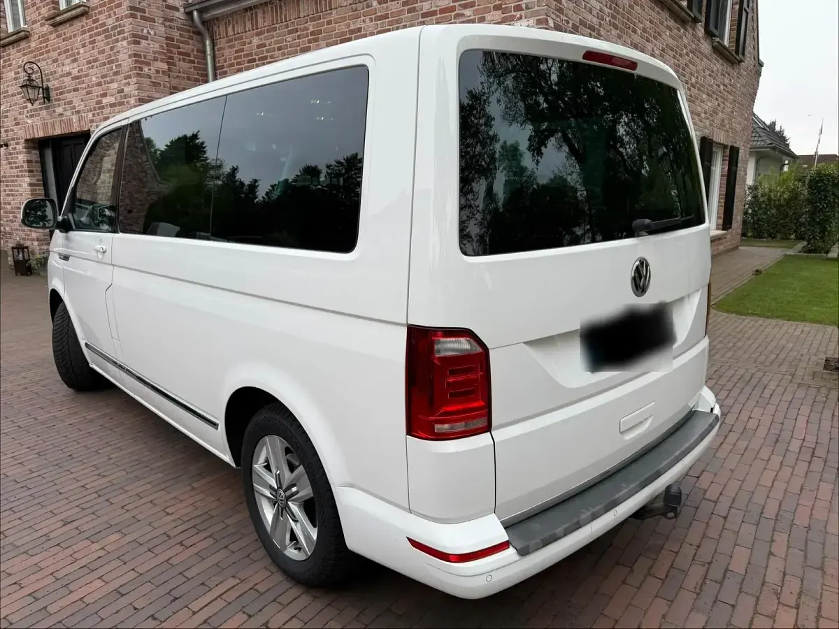 Używany VW T6 277 KM (203 kW) 2017 Biały Van