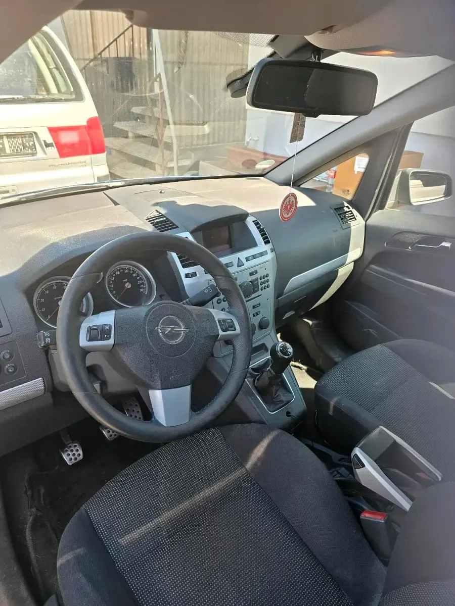 Gebraucht Opel Zafira 140 PS (102 kW) 2007 Blau Van / Kleinbus