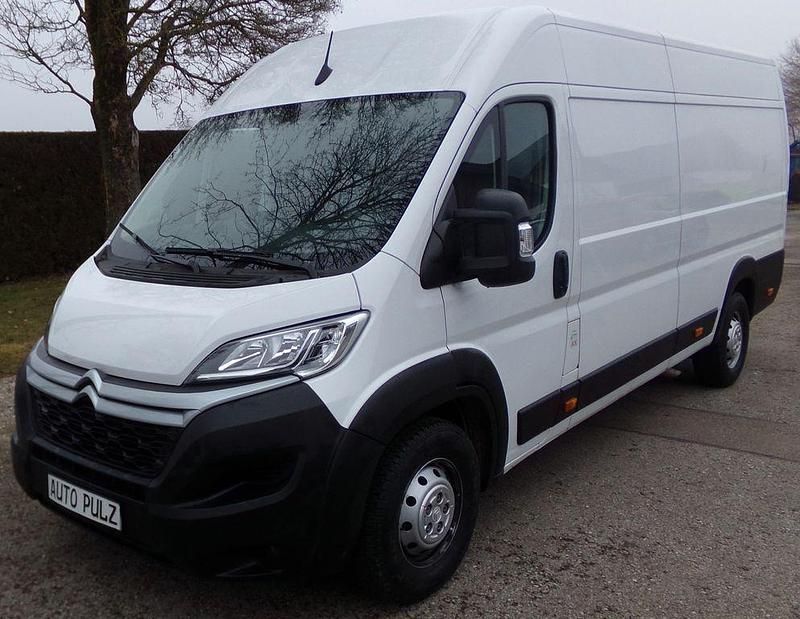 Gebraucht Citroën Jumper 165 PS (121 kW) 2024 Weiß Van / Kleinbus