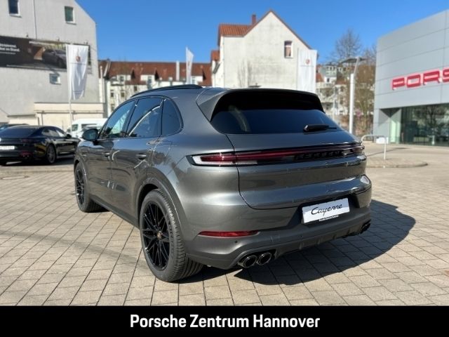 Gebraucht Porsche Cayenne 470 PS (345 kW) 2025 Grau SUV