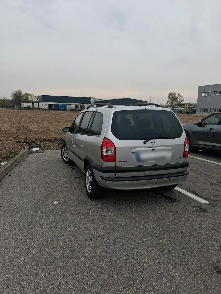 Gebraucht Opel Zafira 101 PS (74 kW) 2004 Grau Van / Kleinbus
