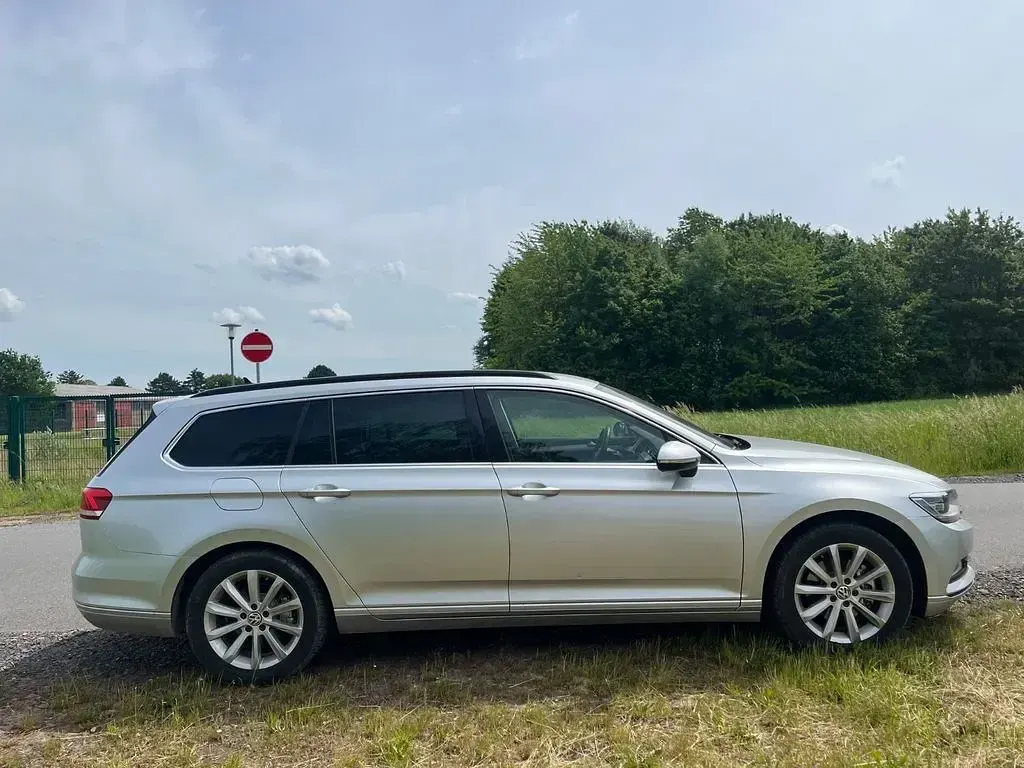 Gebraucht VW Passat Comfortline 150 PS (110 kW) 2015 Silber Kombi