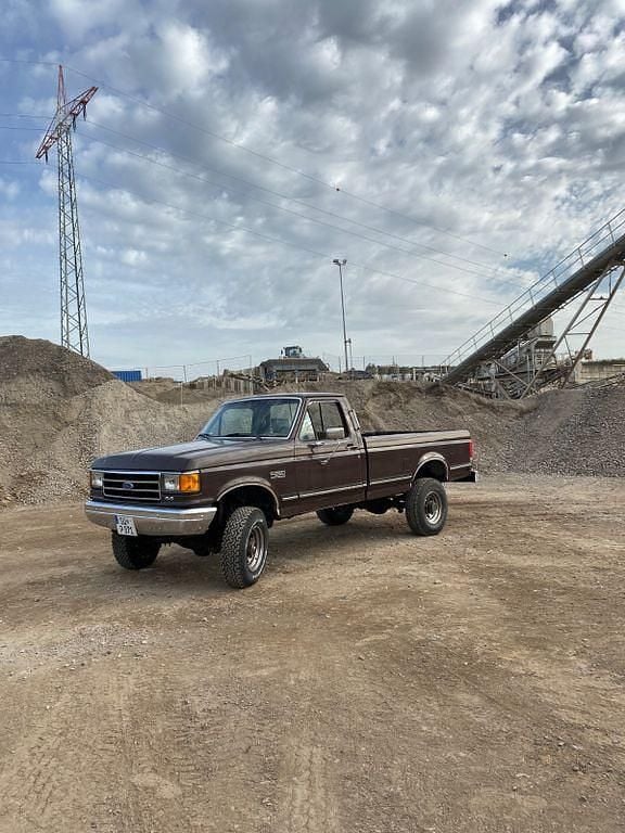 Gebraucht Ford F250 286 PS (210 kW) 1989 Braun Pickup