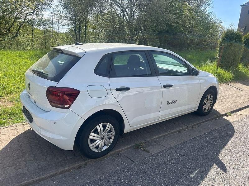 Second-hand VW Polo Trendline 80 CP (58 kW) 2020 Alb Hatchback