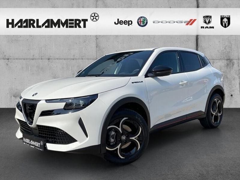 Gebraucht Alfa Romeo GT Junior Edizione Speciale 136 PS (100 kW) 2025 Weiß SUV