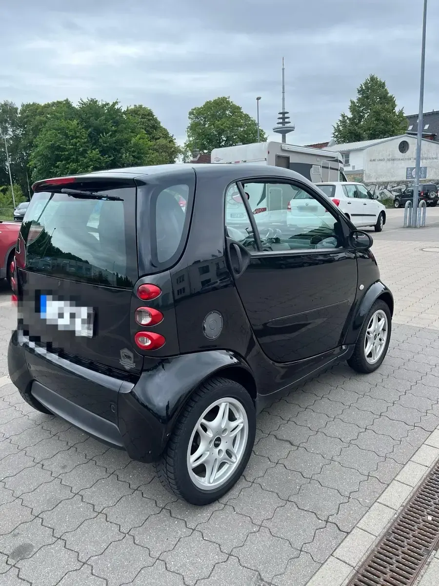 Gebraucht Smart ForTwo Coupé 61 PS (44 kW) 2005 Schwarz Coupé
