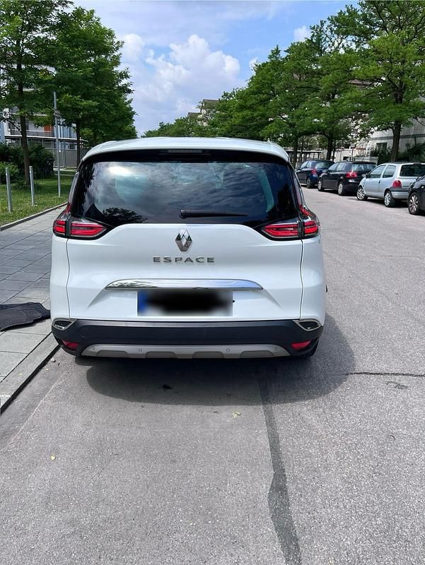 Gebraucht Renault Espace 160 PS (117 kW) 2015 Weiß Van / Kleinbus