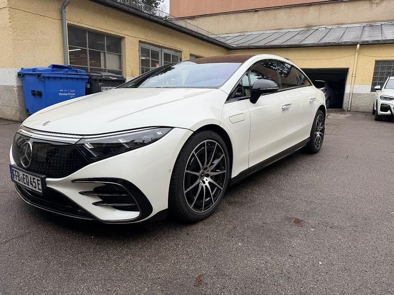 Gebraucht Mercedes EQS450+ AMG line 244 kW (333 PS) 2021 Weiß Limousine