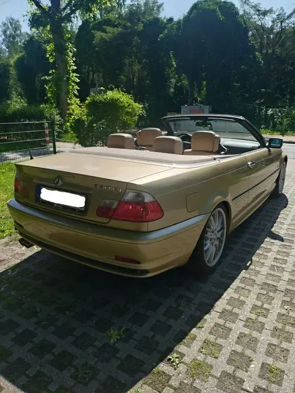Gebraucht BMW 330 Cabriolet 231 PS (169 kW) 2000 Beige Cabrio