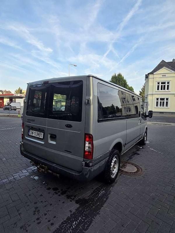 Gebraucht Ford Transit 140 PS (102 kW) 2010 Silber Van