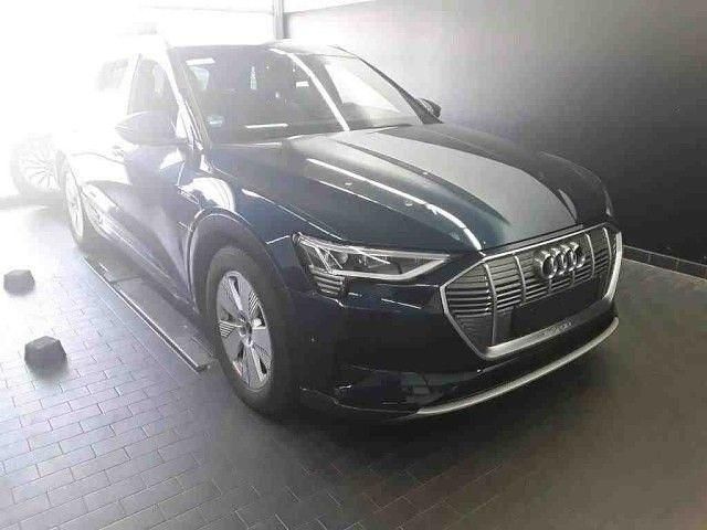 Gebraucht Audi e-tron Advanced Plus 230 kW (313 PS) 2022 Blau SUV