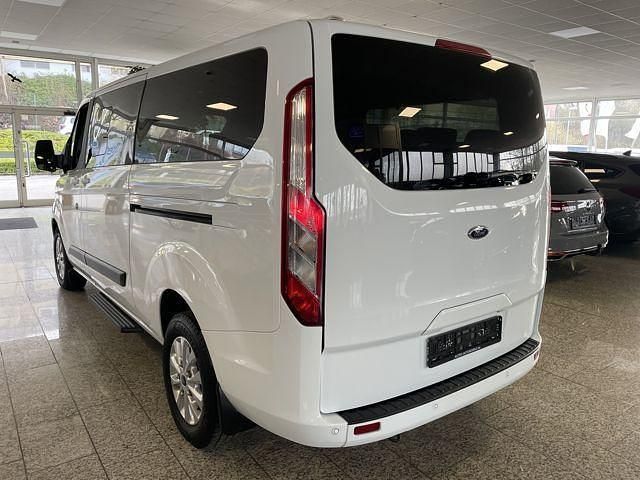 Gebraucht Ford Tourneo 131 PS (96 kW) 2020 Weiß Kombi