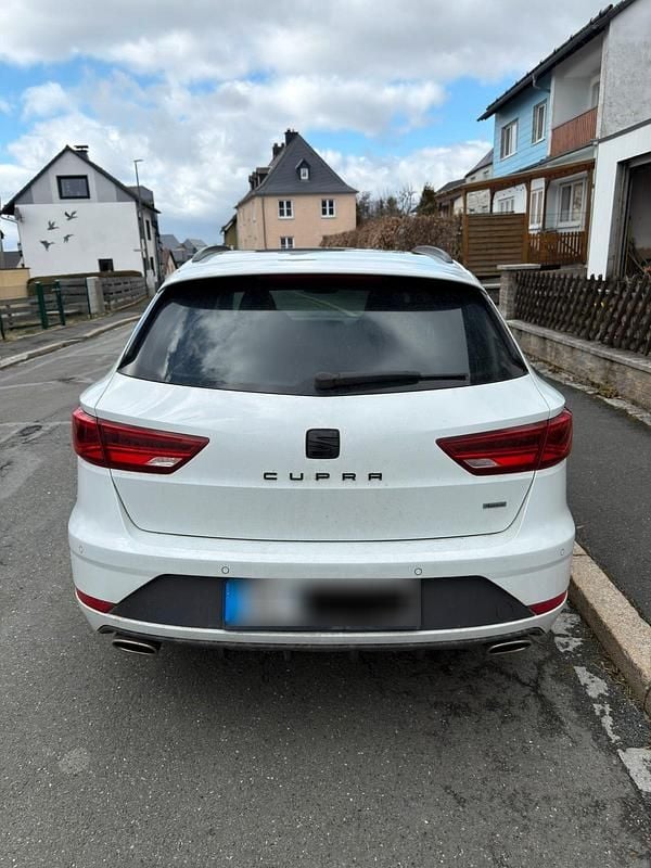 Gebraucht Seat Leon 4Drive 300 PS (220 kW) 2020 Weiß Kombi